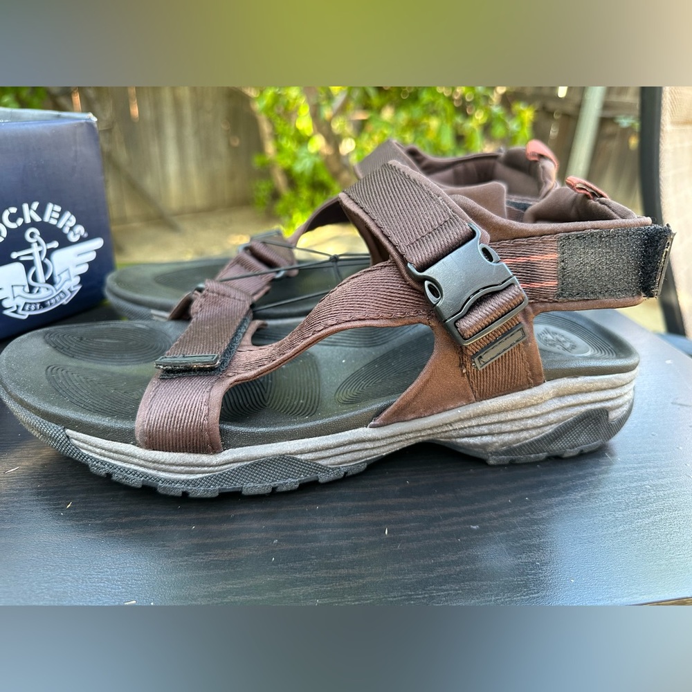 NWT mens Bradley Dockers dark brown sandals -  size - 13M